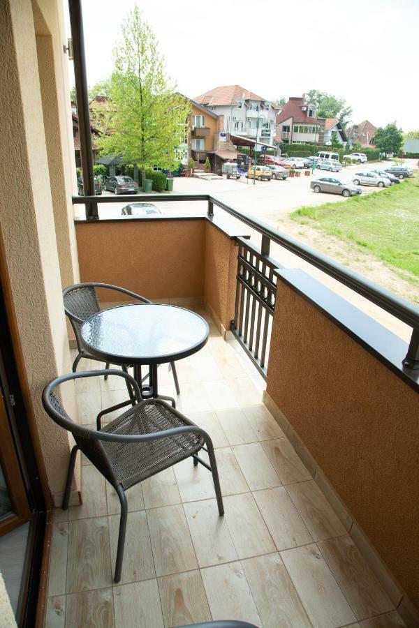 Veliko Gradište Apartmani Borova 2 מראה חיצוני תמונה