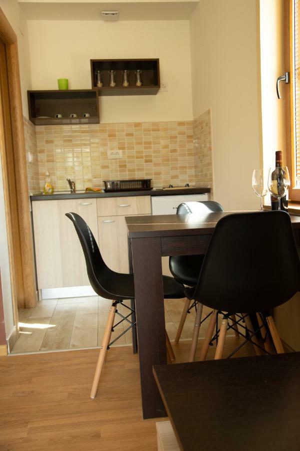 Veliko Gradište Apartmani Borova 2 מראה חיצוני תמונה